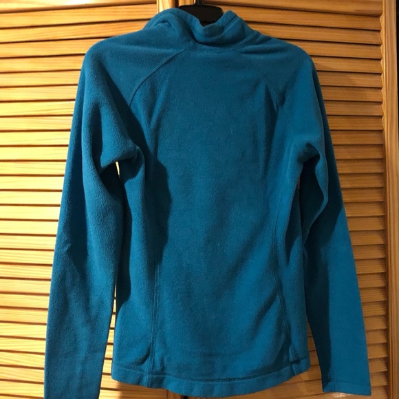 Previously worn blue fleece pullover - Picture 4 of 5